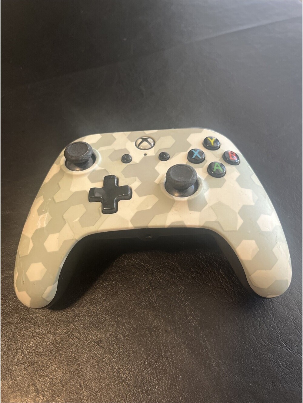 PowerA 1508486-01 Gray/White Camo Wired Xbox One Controller NO CABLE - Untested